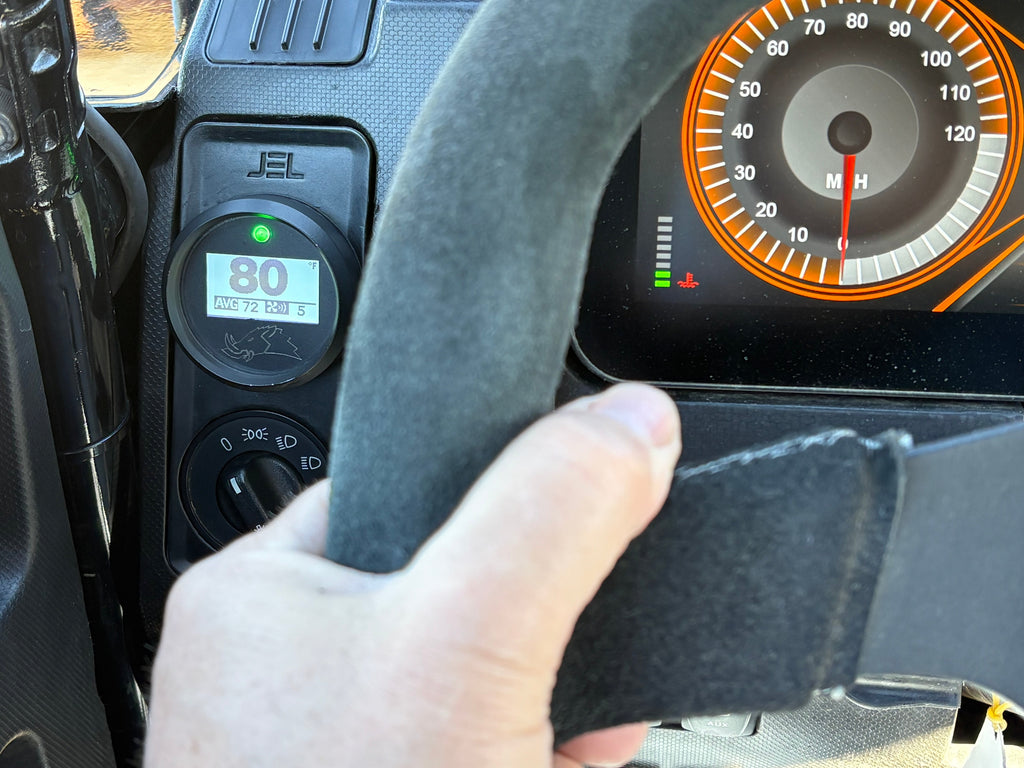 The www.jel-design.com mount places the gage where it is clearly visible to the driver.  Razorback 3.2 belt temperature gage seamlessly integrated into the Speed UTV dash by the www.jell-design.com exclusive mount giving an unmatched factory OEM-level aesthetic.